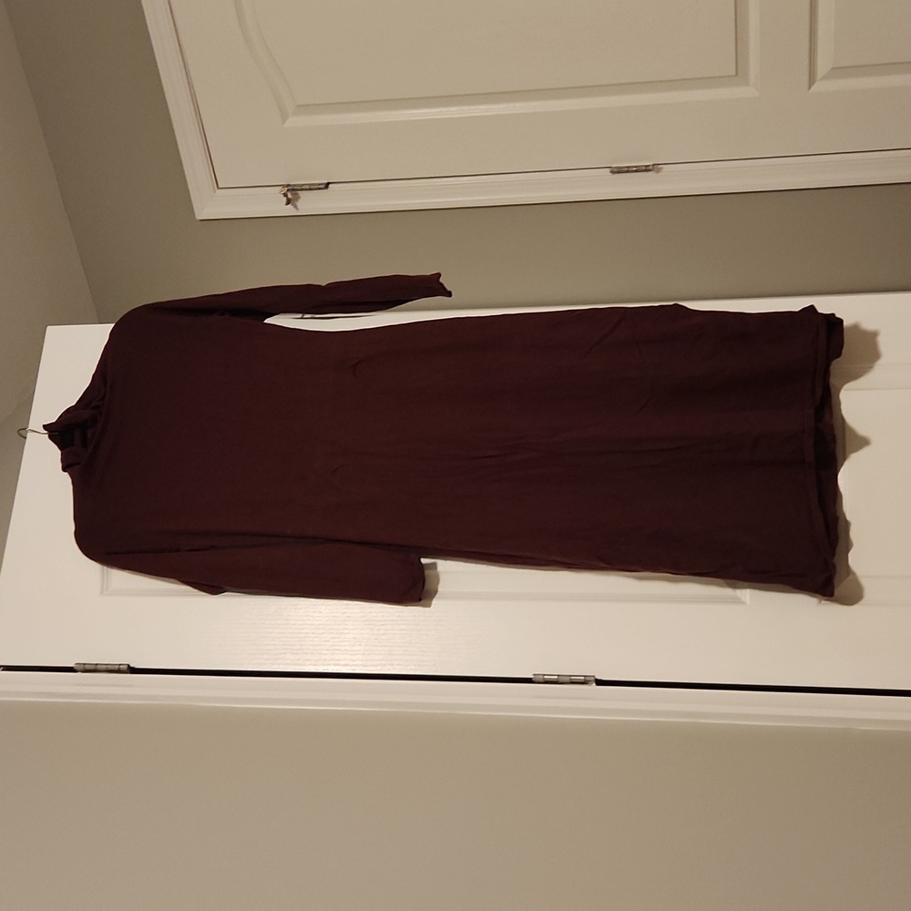 M size silk/cashmere maroon midi dress